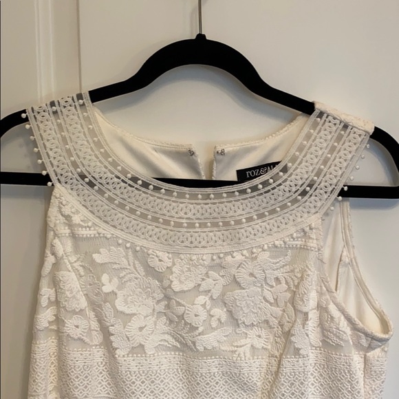 roz & Ali size 6p white lace dress - Picture 2 of 7